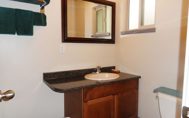 The Hitching Post Motel