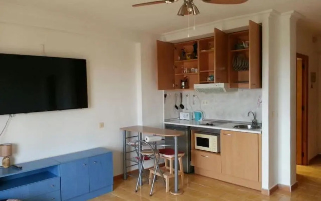 Estudio en Torrevieja a 700 m del mar