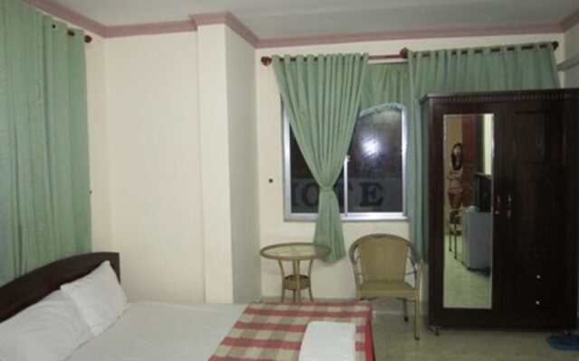 Number 1 Hotel
