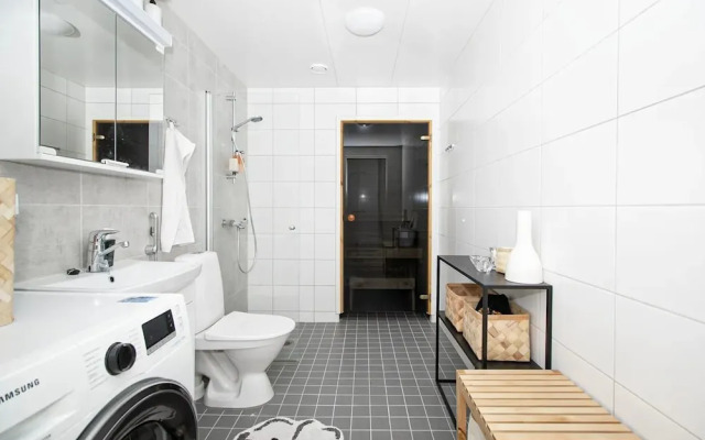 Stylish Nordic 2BR Apartment with Sauna
