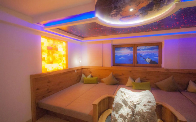 Apart Central – Premium Mountain & Garden