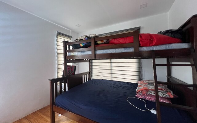 Lover'S Point Beach Front Resort