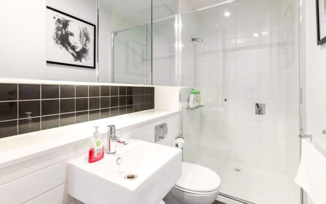 Modern Studio in Heart of Lively Chapel Street