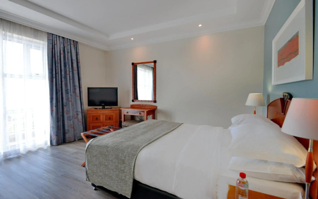 Courtyard Hotel Gqeberha