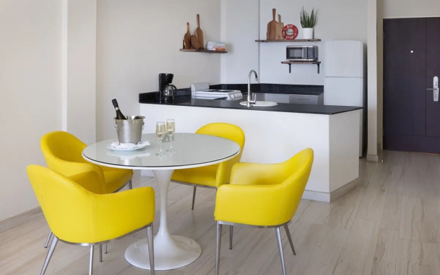 The Rockley by Ocean Hotels - Breakfast Included