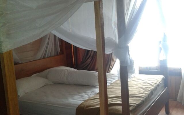 Tanta Moon Luxury Villas