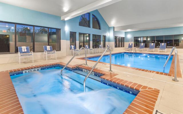 Holiday Inn Express & Suites Greenville-Spartanburg (Duncan) by IHG