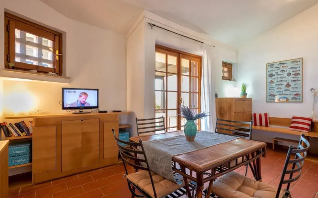 Villino Maja 2 Bedrooms Apartment in Stintino