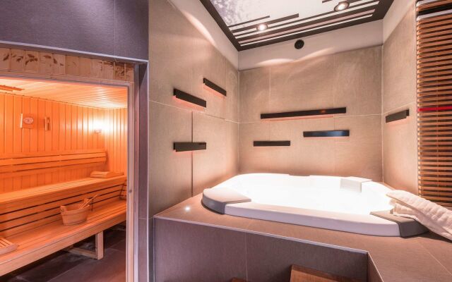 Ibis Styles Hyères Rooftop & Spa