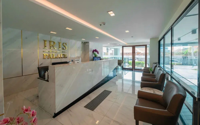 Iris palace