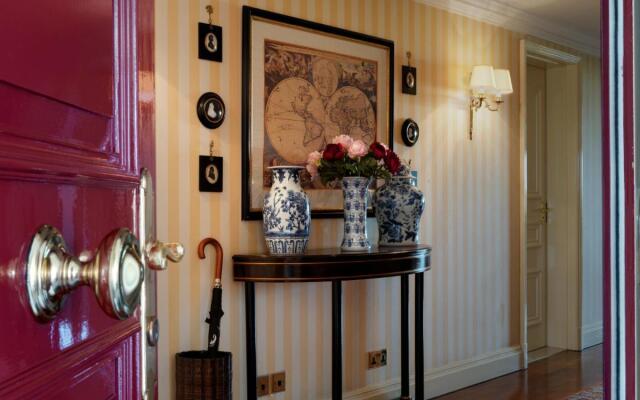 Cheval Thorney Court at Hyde Park