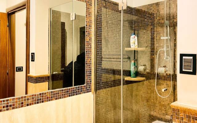 Trevi Fountain Luxury Guesthouse