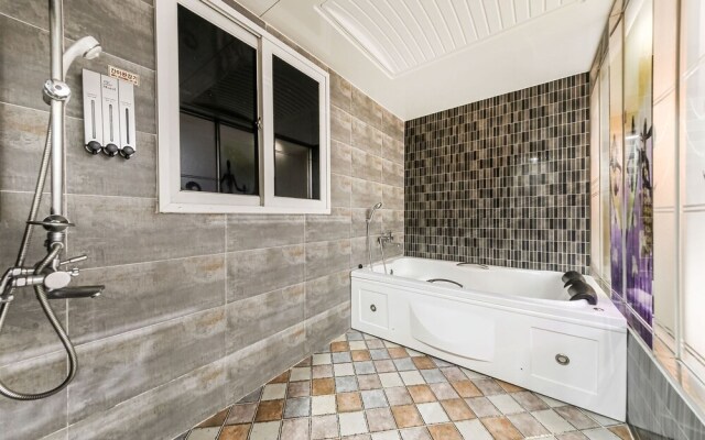 Jeonju Deokjin-dong Xi Hotel