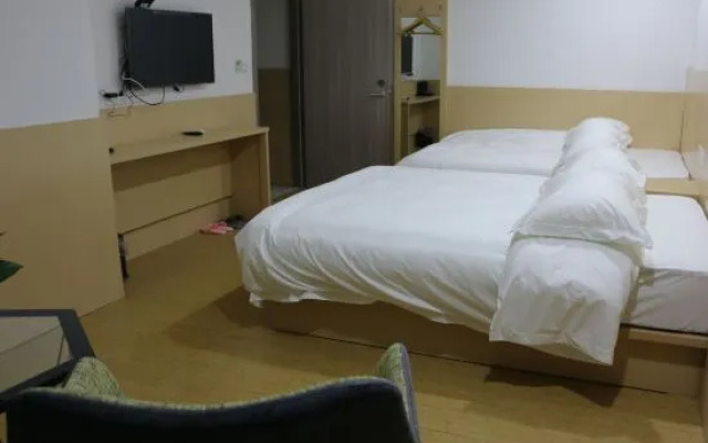 Youhai Hotel (Baoshan Wanda Branch)
