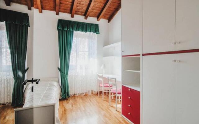 La Corte di Costantino-Downtown Como