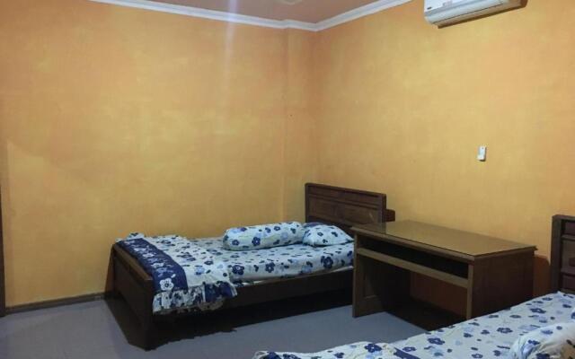 Hotel Alami near Alun-Alun Klaten