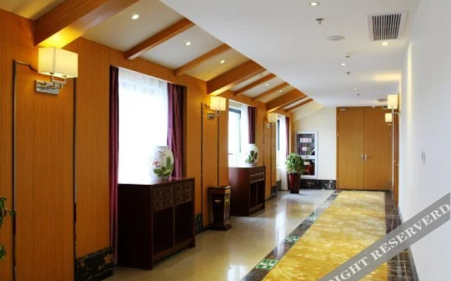 Nanjing Tangjia Yupin Hot Spring Hotel