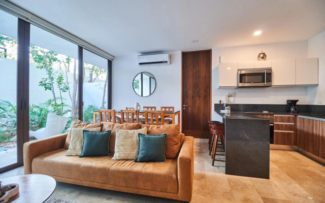 Omara 2-BR Pool · Tropical 2-BR Condo With Private Pool + Amenities!