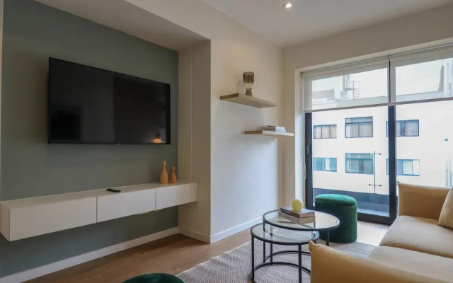 w Sensational 2BR in Miraflores Near Larcomar