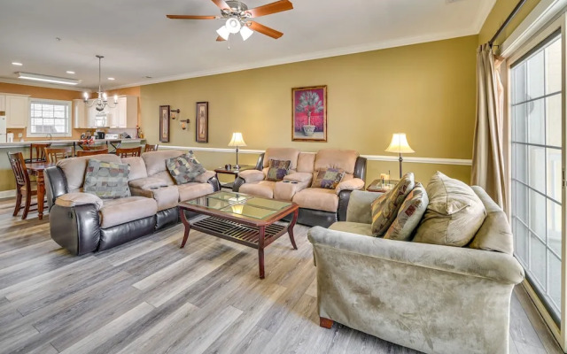 Magnolia Pointe Three-bedroom Apartment 101-4811