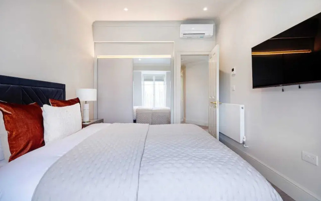 Marble Arch Suite 9-hosted by Sweetstay