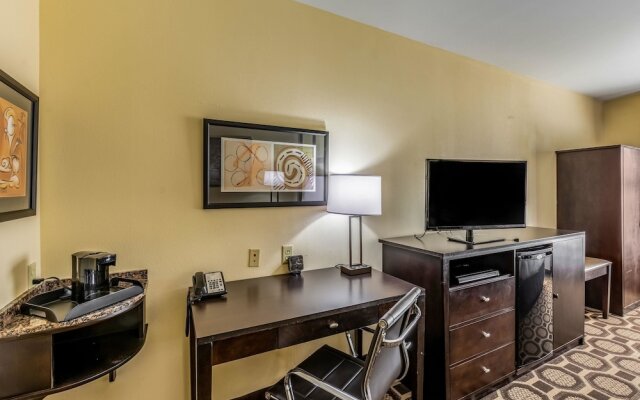 Comfort Suites Lexington