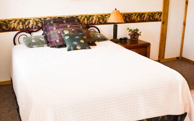 Beartooth Basin Bunkhouse