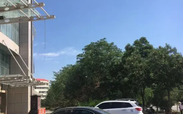 Jiuquan Chuangtong Business Hotel (Municipal Government Yumen Oilfield Company Branch)