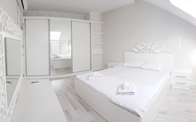 Roma Residence - Emir Gursu Houses B