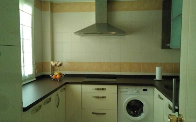 Disfruta de Sevilla a tan solo 10 minutos