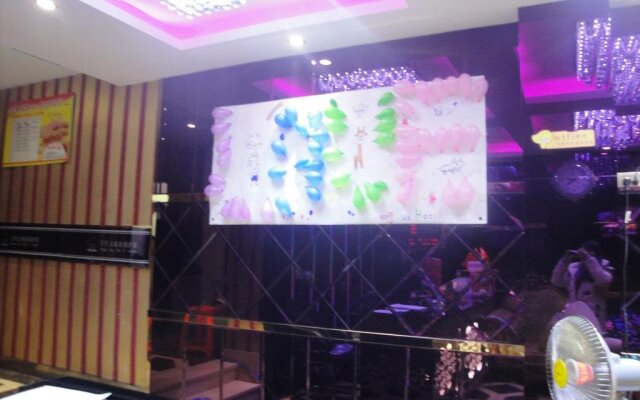 MANGO Theme Hotel