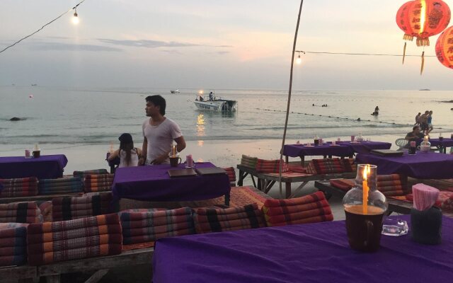 Sea Breeze Resort
