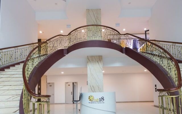 ONE 18 Ngoc Lam Apartment