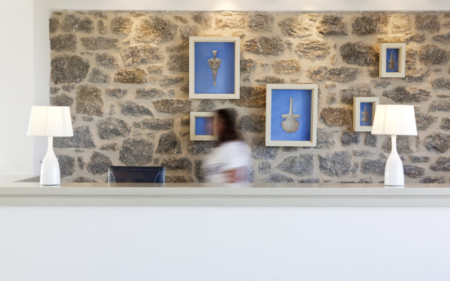 Naxian Collection