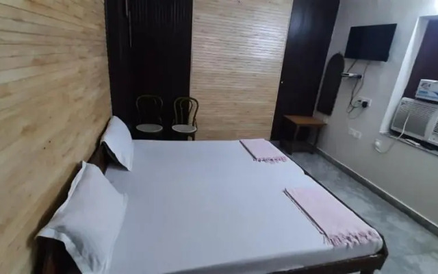 Gokul guest house