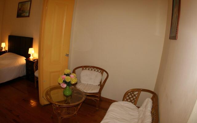 Mana Guest House