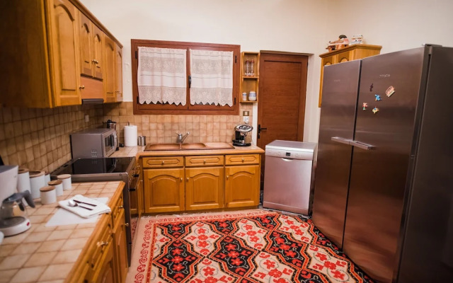 Traditional Luxury Villa Armonia