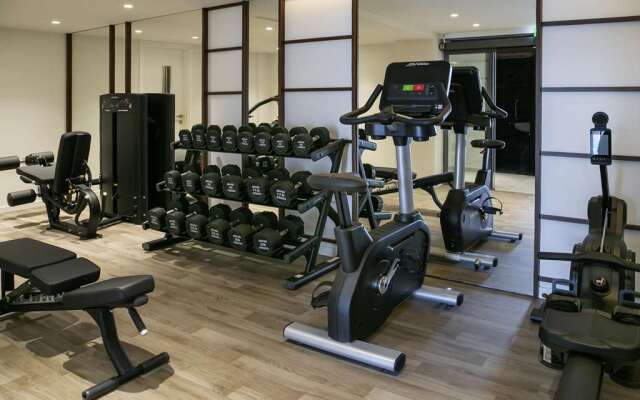 Mercure Larnaca Beach Resort