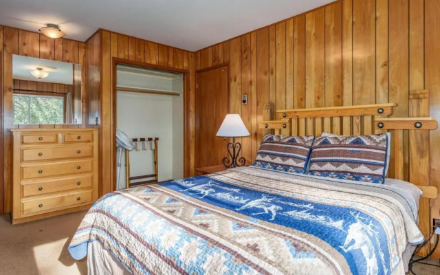 Hutchings Cabin & Apartment
