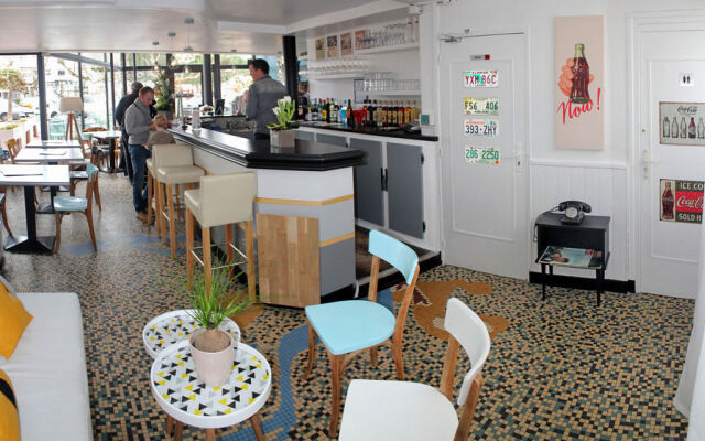 Hotel La Croisette & Restaurant Bistrot Gantier