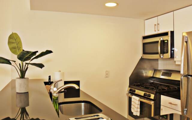 BellaView Suites at CityPlace