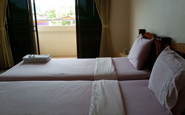 Tassanee Garden Lodge