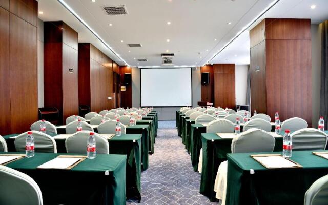 Madison Hotel Zhengzhou Erqi Plaza