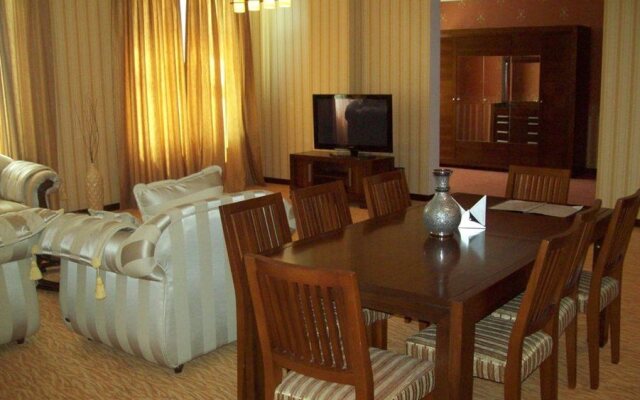 Qubek Hotel