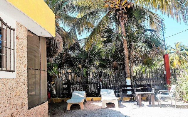 "room in Lodge - Antigua Lodge, Away From the Crowds, Kite Surfers Paradise in El Cuyo"