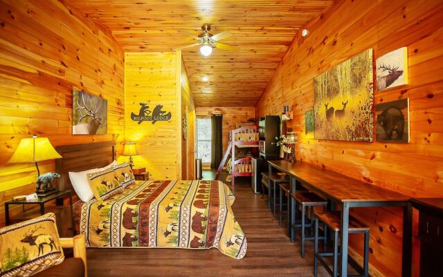 Bigfoot Lodge Room Three