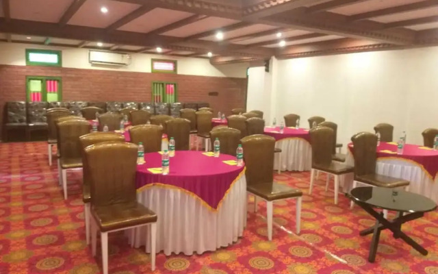 Treebo Primeland Suites, Mailasandra