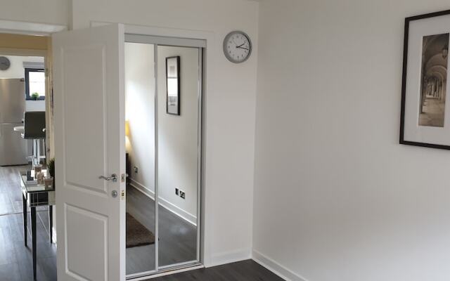 The Point Glasgow 2 Bed Apartment