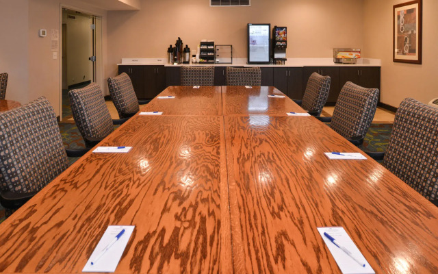 Candlewood Suites Boise - Towne Square by IHG