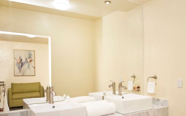 Hotel Elva